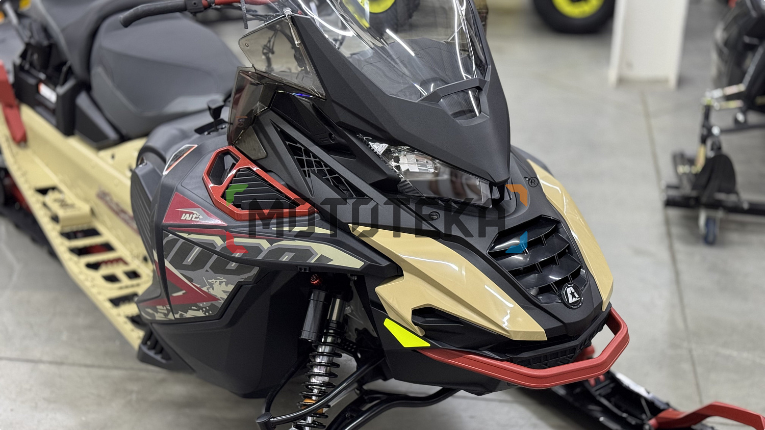 Техника в наличии! Снегоход AODES (Аодес) Snowcross 1000 WT 508mm LCD 10.25 песочный с ПСМ