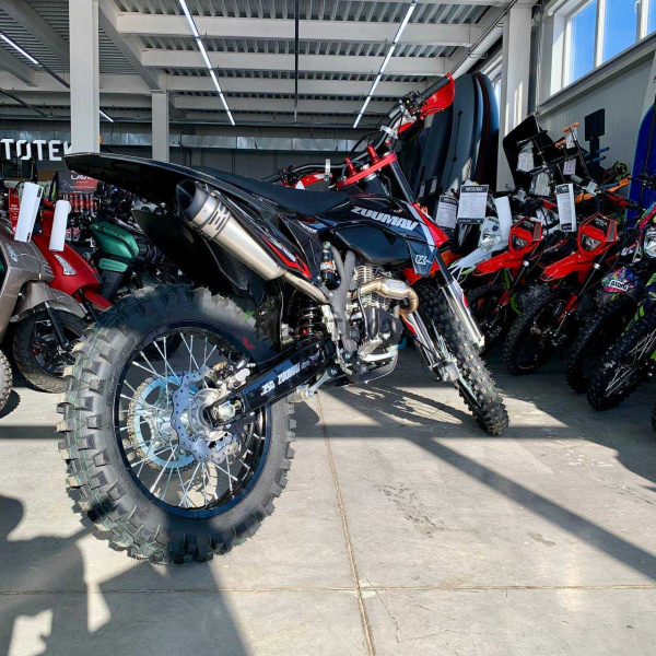 Мотоцикл кроссовый / эндуро Zuumav (Зуумав) K7 FX 250 (CR - 250 CB) чёрный/красный | Мототека